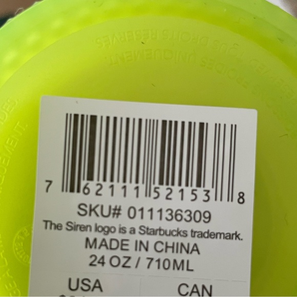 NWT 2022 Halloween Glow In The Dark Bling Lemongrass Studded Tumbler Venti 24oz - Picture 2 of 3